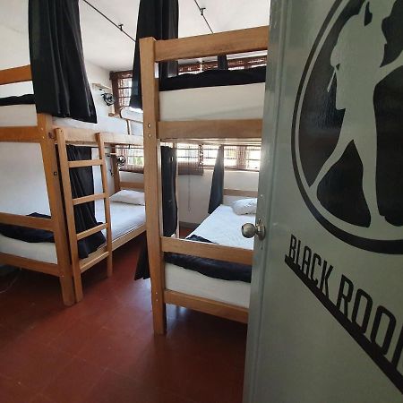 Backpackers Inn Μεντεγίν Εξωτερικό φωτογραφία