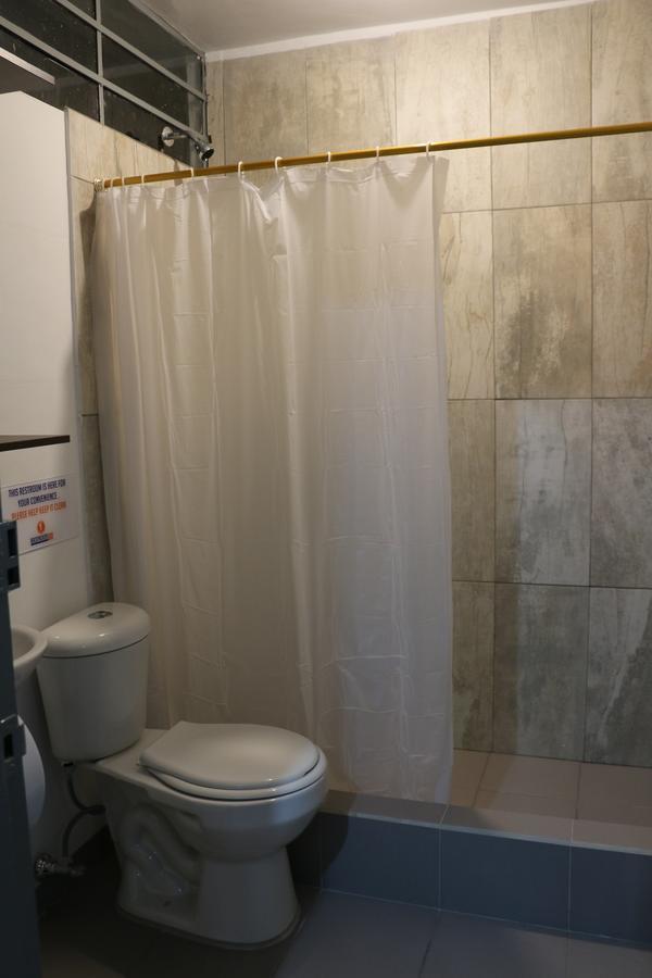 Backpackers Inn Μεντεγίν Εξωτερικό φωτογραφία