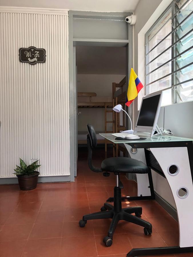 Backpackers Inn Μεντεγίν Εξωτερικό φωτογραφία