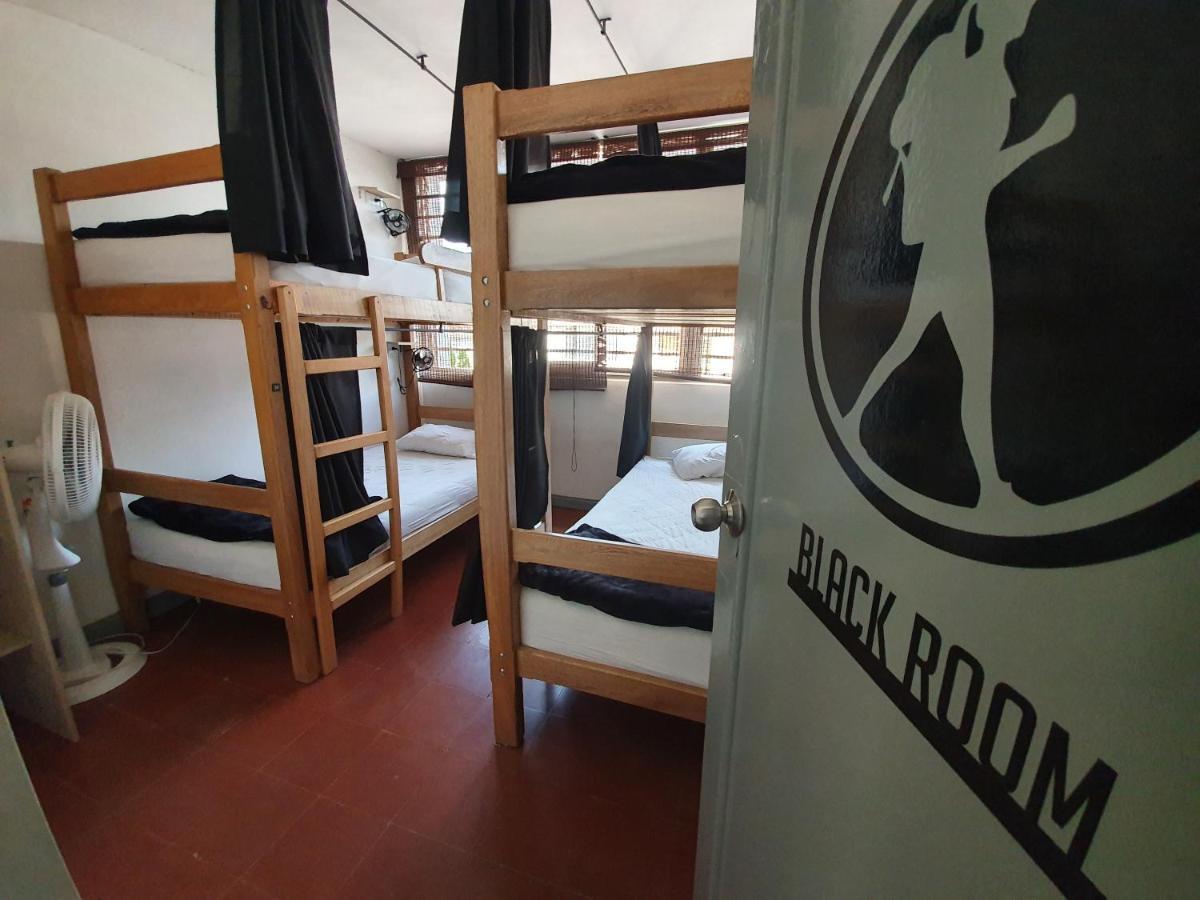 Backpackers Inn Μεντεγίν Εξωτερικό φωτογραφία